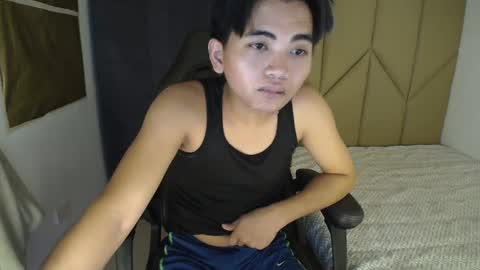 cummingyu online show from March 2, 12:14 pm