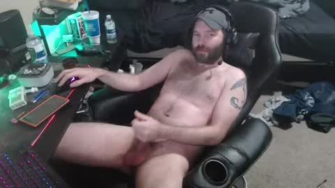 cumslinger2003 online show from December 2, 7:50 pm