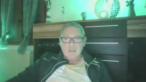 cuni6969 online show from November 6, 6:33 pm