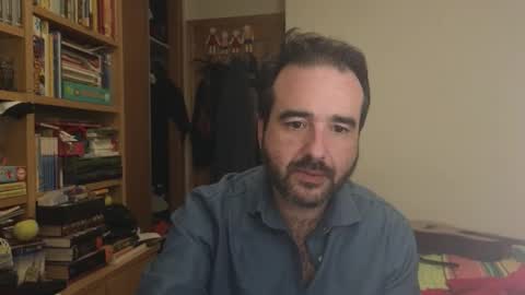 curiosillo1983 online show from December 17, 8:15 pm