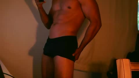 Tristan online show from April 11, 4:21 pm