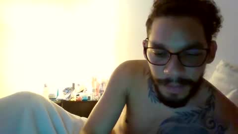 curly_louis online show from October 5, 12:14 am