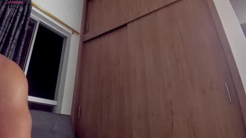 Snapshot of curt_x chatting on October 20, 3:32 am Curt online show from October 20, 3:32 am