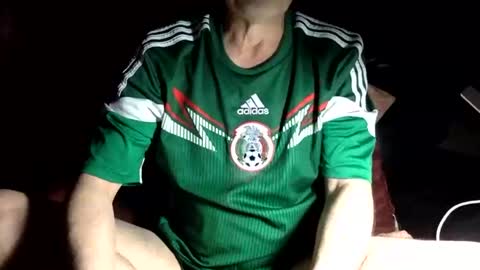 curvelover1977 online show from November 22, 11:48 pm