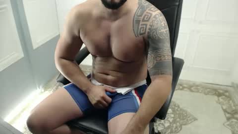 Cute Johny01 online show from November 6, 7:22 am