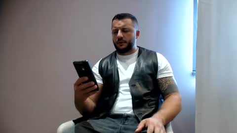 Cute Johny01 online show from June 18, 6:26 am