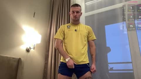 cute_skywalker online show from February 18, 3:09 pm