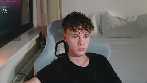 Thomas -  online show from July 10, 8:21 pm