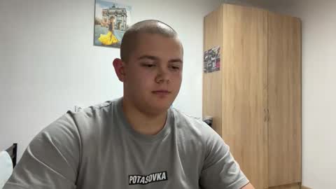 Alex online show from October 6, 6:23 pm