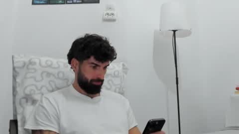 cuteeboy online show from March 6, 4:26 pm