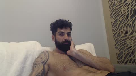 cuteeboy online show from January 26, 11:39 pm