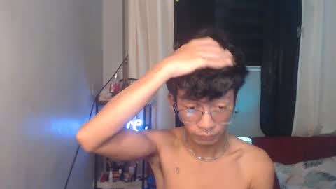 Snapshot of cutie_mico chatting on October 12, 8:58 pm cutie_mico online show from October 12, 8:58 pm