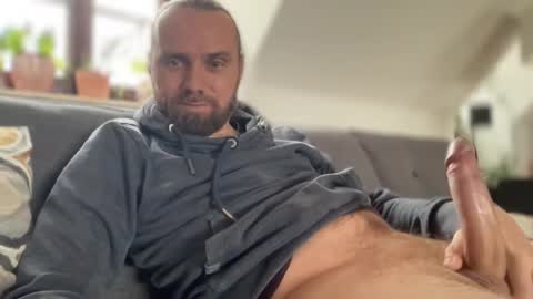 Snapshot of d0n_gi0vanni chatting on December 4, 10:46 am d0n_gi0vanni online show from December 4, 10:46 am