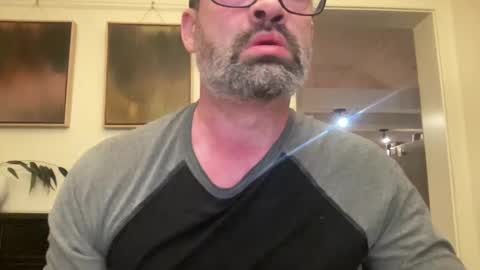 d4ddy858 online show from February 2, 11:35 pm