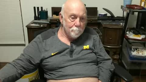 dack47 online show from February 28, 5:04 am