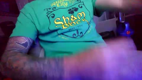 DaddyCanUseYou online show from January 10, 10:25 pm