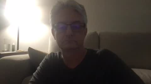 daddymike92883_1 online show from December 6, 5:53 am