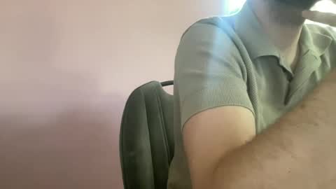 dailybully online show from August 4, 10:21 am