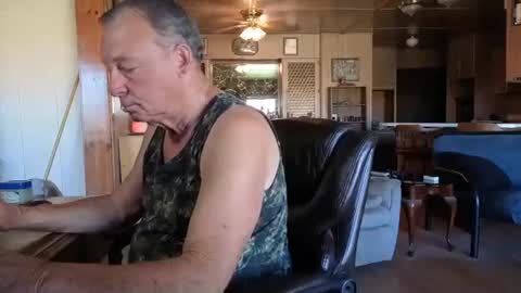 dakit online show from October 5, 8:57 pm