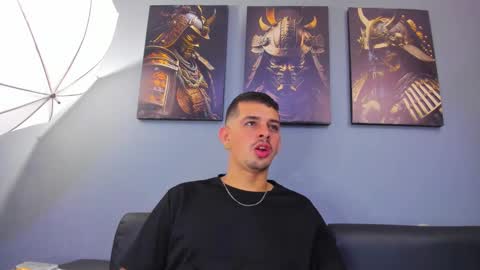 Damian Oliver online show from March 15, 3:47 am