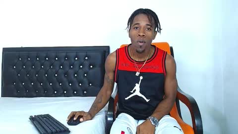 damian_hart_24cm online show from January 23, 12:41 pm