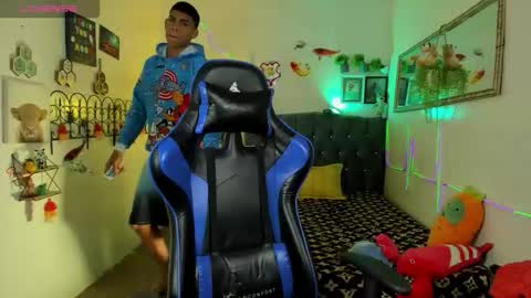 Damian online show from January 19, 3:09 am