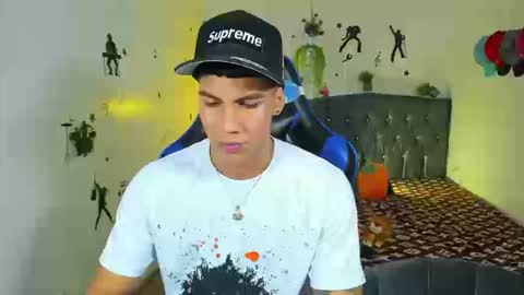 Snapshot of damian_latinxxx chatting on September 19, 4:35 am Damian online show from September 19, 4:35 am