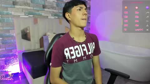 damian_tay online show from May 6, 12:28 pm