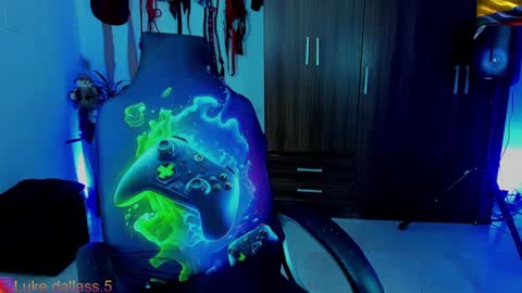 Damian torner online show from February 1, 8:29 am