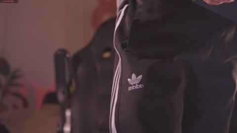 insta damn8   --------  online show from March 1, 11:58 pm