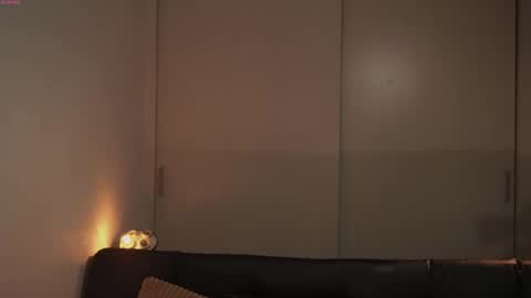 insta damn8   --------  online show from September 27, 12:19 am