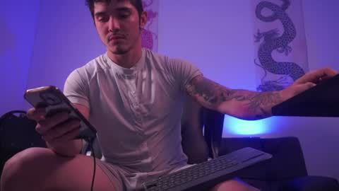 insta damn8   --------  online show from January 21, 11:55 pm