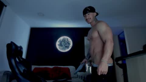 INSTAGRAM  DAMMIANMILLEROFICIAL online show from March 20, 2:04 am