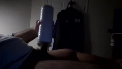 damndaniel001 online show from December 15, 4:42 am