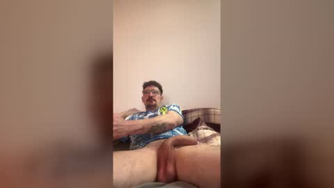 damo111694 online show from March 2, 10:50 pm