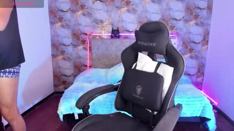 Damon bakert online show from February 26, 4:08 pm