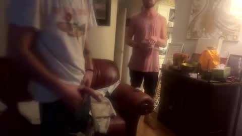 damontsi online show from March 17, 8:17 am