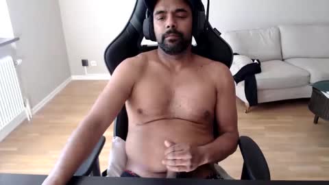 dan_the_man43 online show from April 5, 12:12 pm