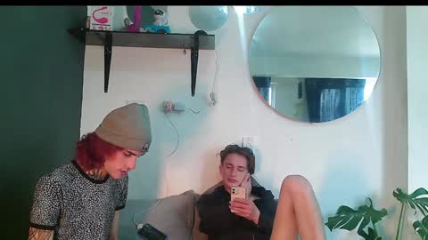 Dan and Noah online show from January 31, 6:57 pm