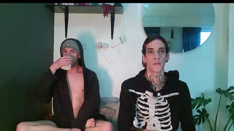 Dan and Noah online show from January 26, 9:51 pm