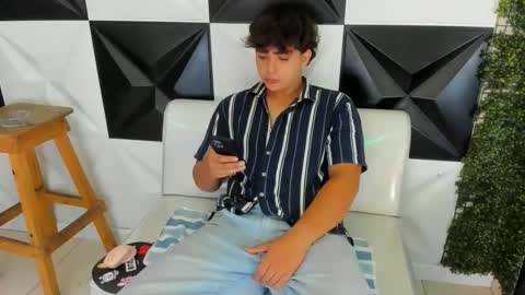 dani_cumboy online show from November 12, 2:45 pm