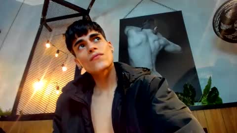 dani_mc online show from December 3, 12:00 pm