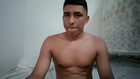 Snapshot of dani_sexy2004 chatting on September 23, 7:13 pm dani_sexy2004 online show from September 23, 7:13 pm