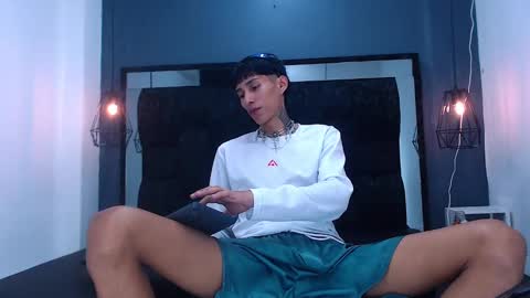 Daniel Delux  online show from October 8, 11:47 am