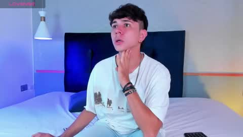 Daniel online show from December 9, 3:18 am