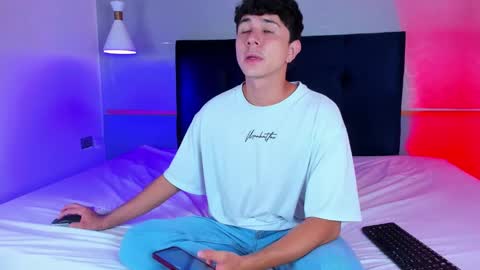 Daniel online show from February 20, 3:01 am