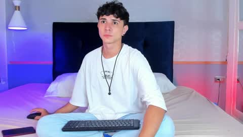 Daniel online show from December 20, 3:58 am