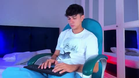 Daniel online show from March 10, 3:23 am