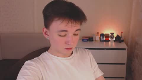 Daniel  Jerry online show from December 16, 8:27 pm