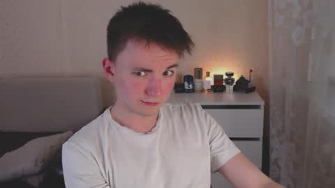 Daniel  Jerry online show from April 29, 8:04 pm